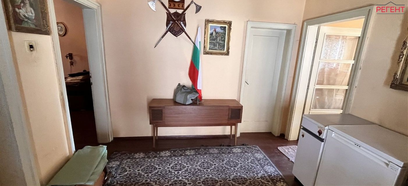 three-room apartment Gabrovo Gabrovo , Padalo 