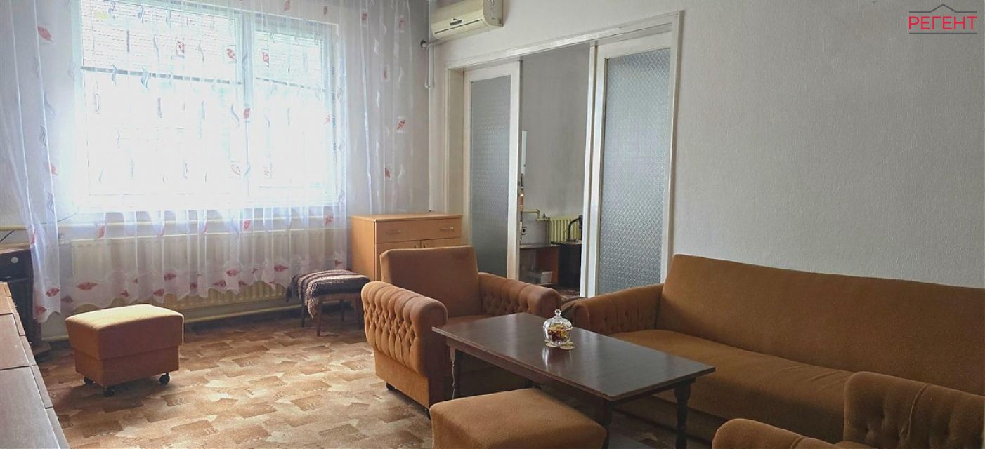 four-room apartment Sevlievo Sevlievo , 