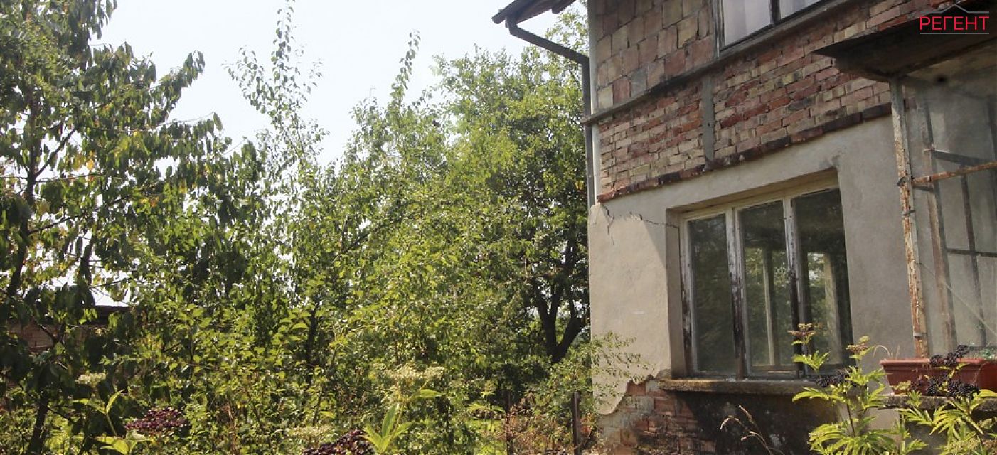  house Gabrovo 4 km from county center Gabrovo 