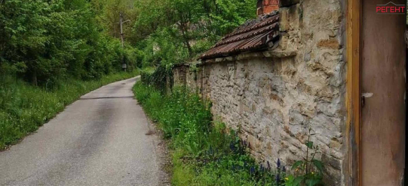  къща Община Габрово 6 km от общ. център 
