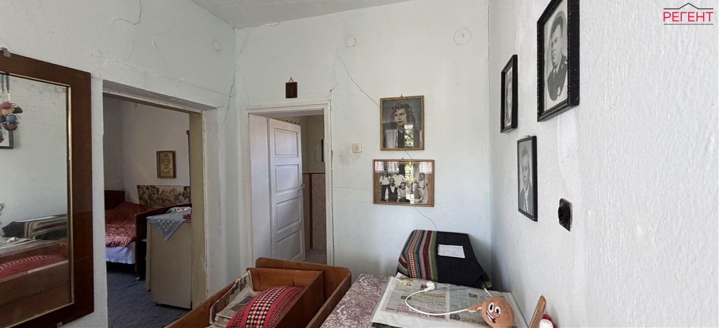  house Sevlievo 45 km from county center Sevlievo 