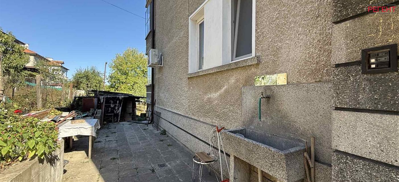 three-room apartment Triavna Triavna , 