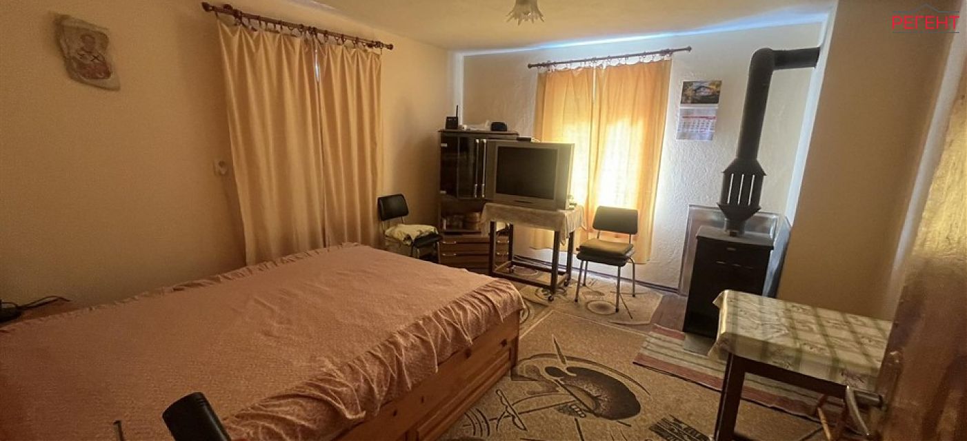  house Gabrovo 4 km from county center Gabrovo 